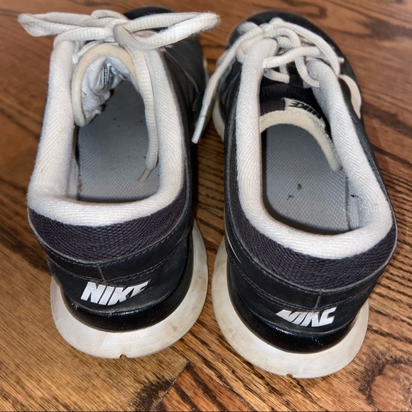 Nike training sneakers - Picture 2 of 6